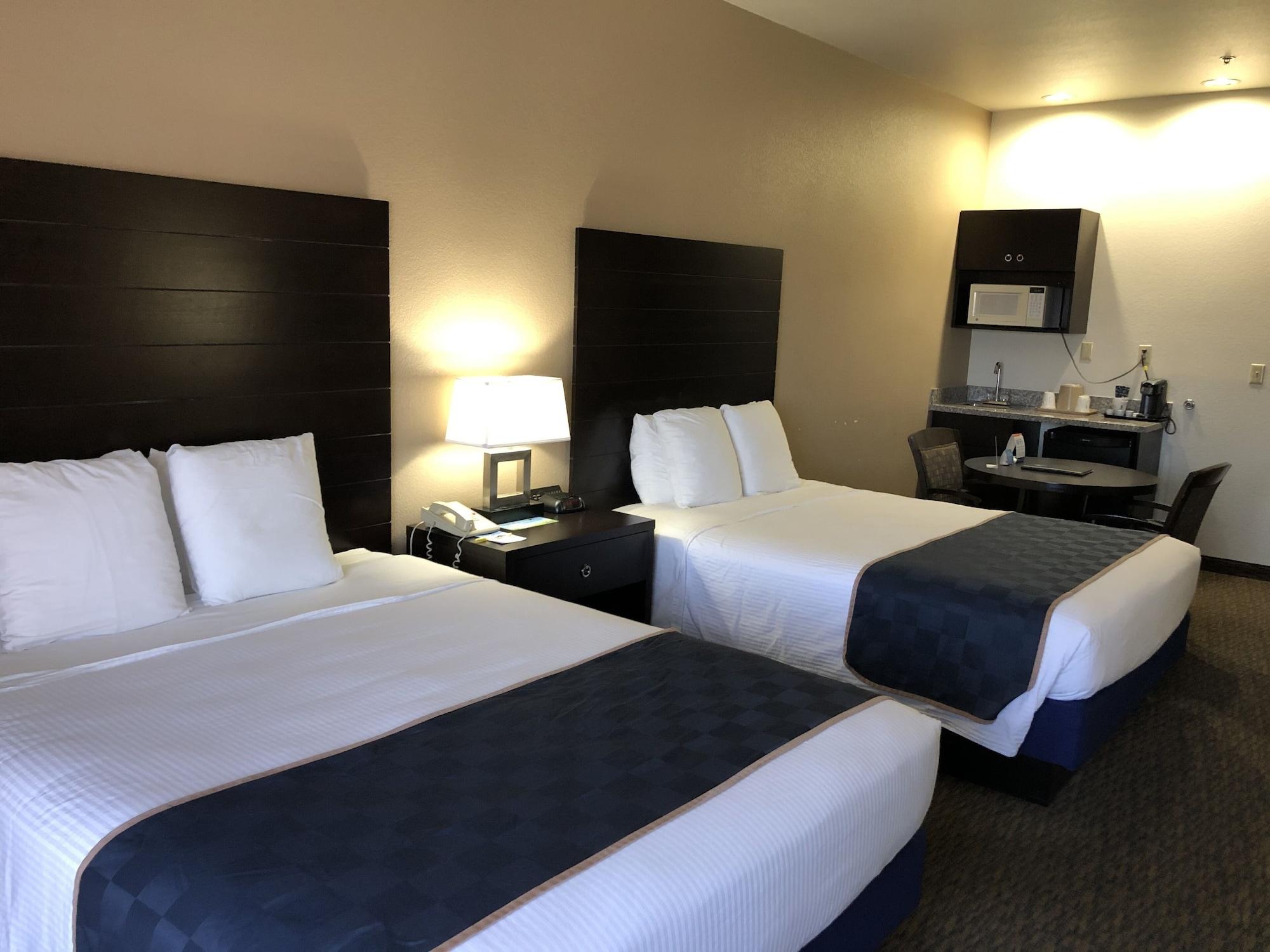 Days Inn & Suites By Wyndham Page Lake Powell Екстериор снимка