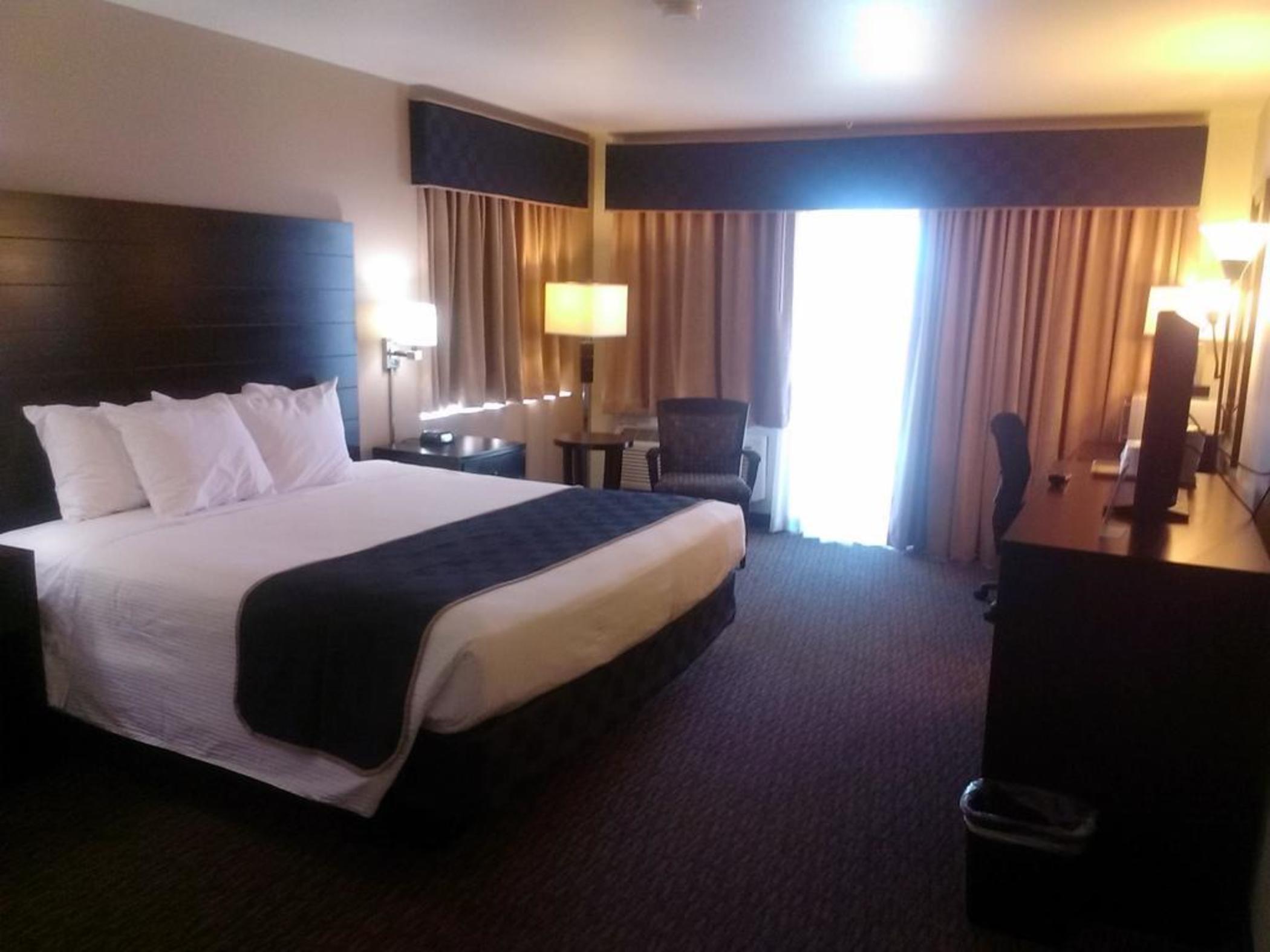 Days Inn & Suites By Wyndham Page Lake Powell Екстериор снимка